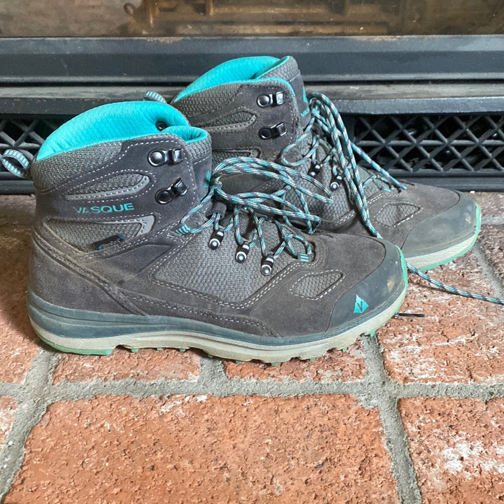 Vasque Mesa Trek UltraDry 7449 Hiking Boots Lightweight Gray Green Women SZ 7.5